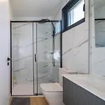 Complejo Con Piscina