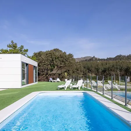 Complejo Con Piscina דירה