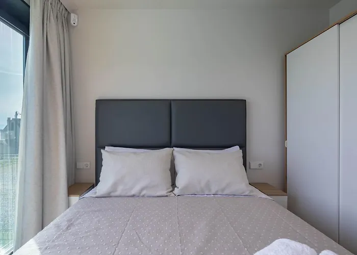 Complejo Con Piscina